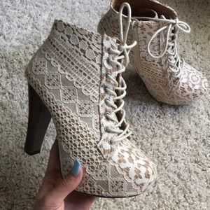 Lace booties